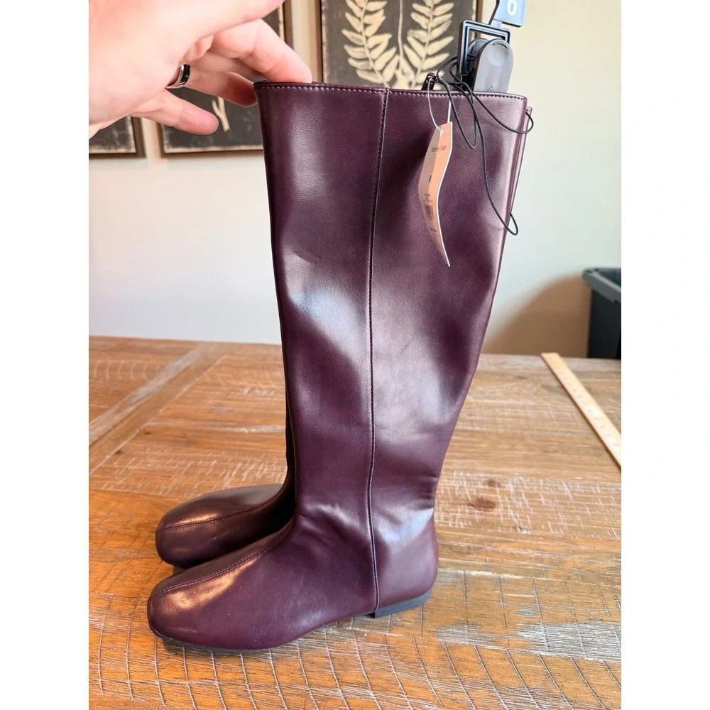 NEW Time and Tru Womens Flat Boot Burgundy Memory Foam Knee High 6 Fall Work